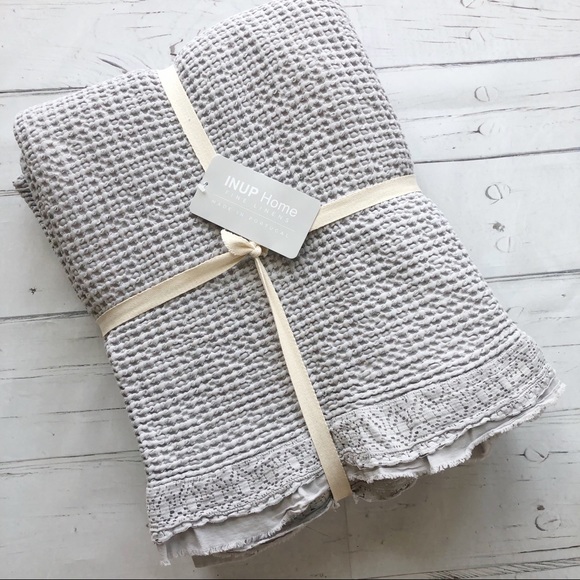 INUP king Ruffled Lace Coverlet Matelasse - Picture 2 of 7